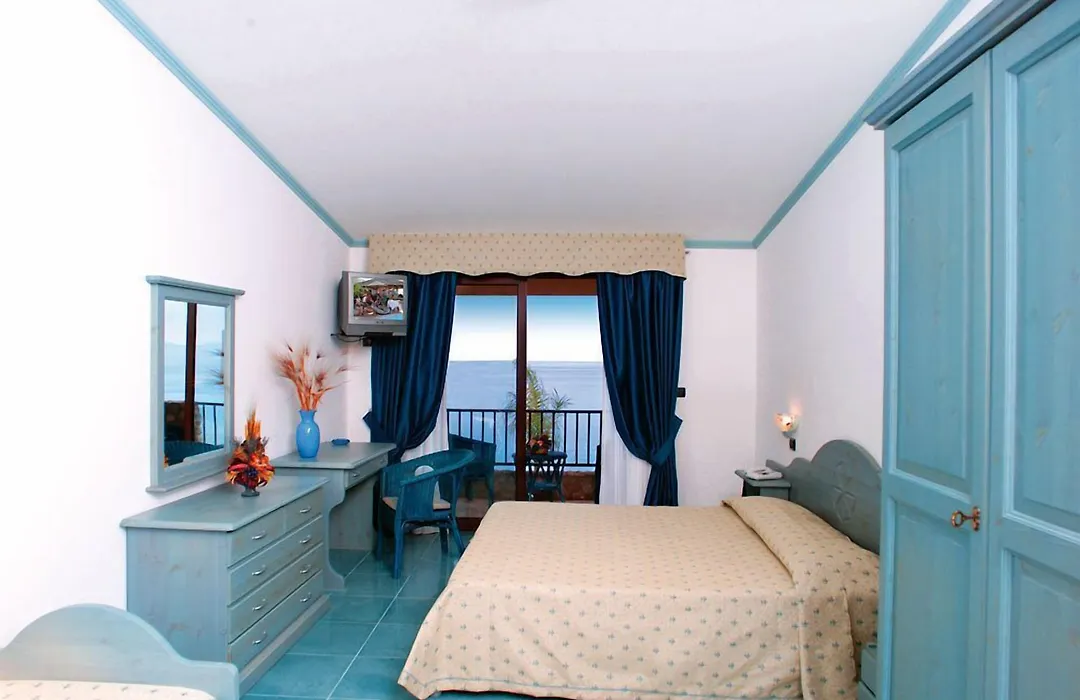 Baia Tropea Resort-1